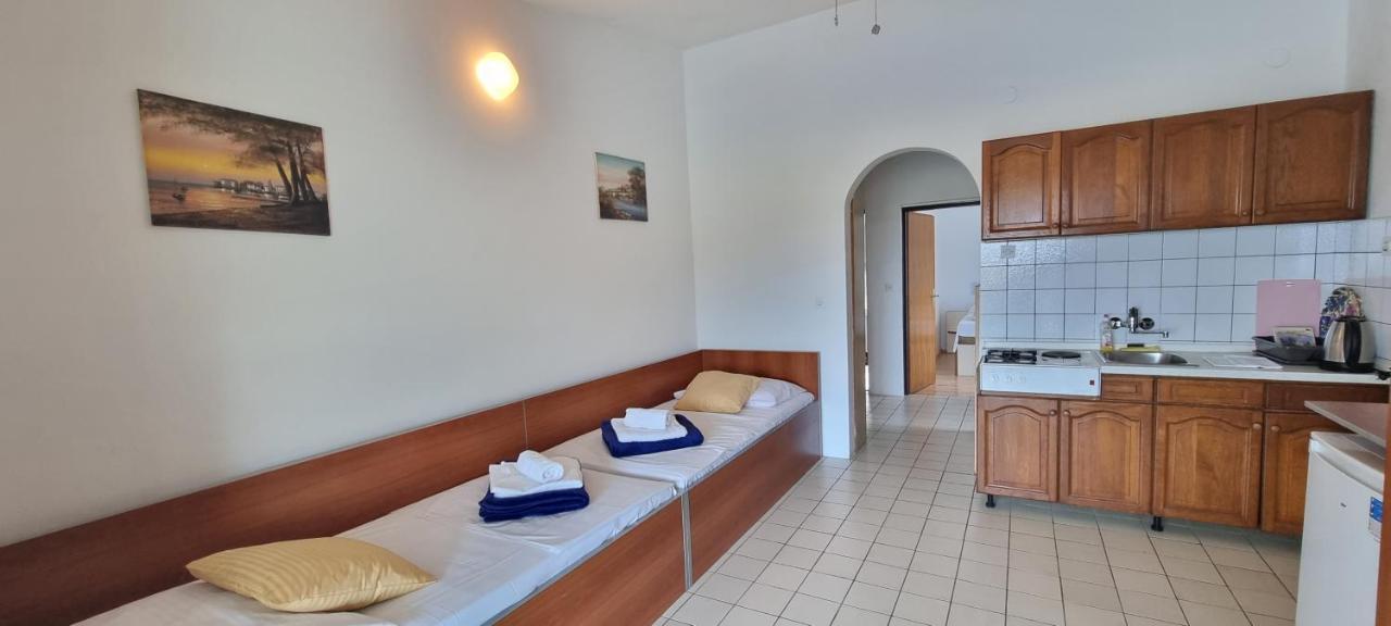 Apartments Anica Beber Borovići Εξωτερικό φωτογραφία